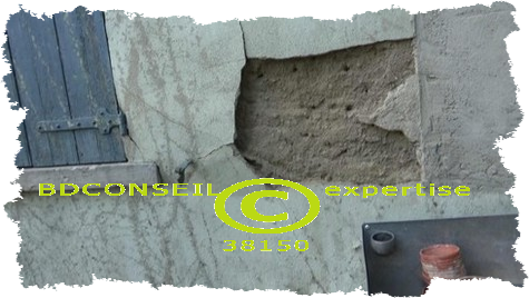 enduit ciment sur mur pisé